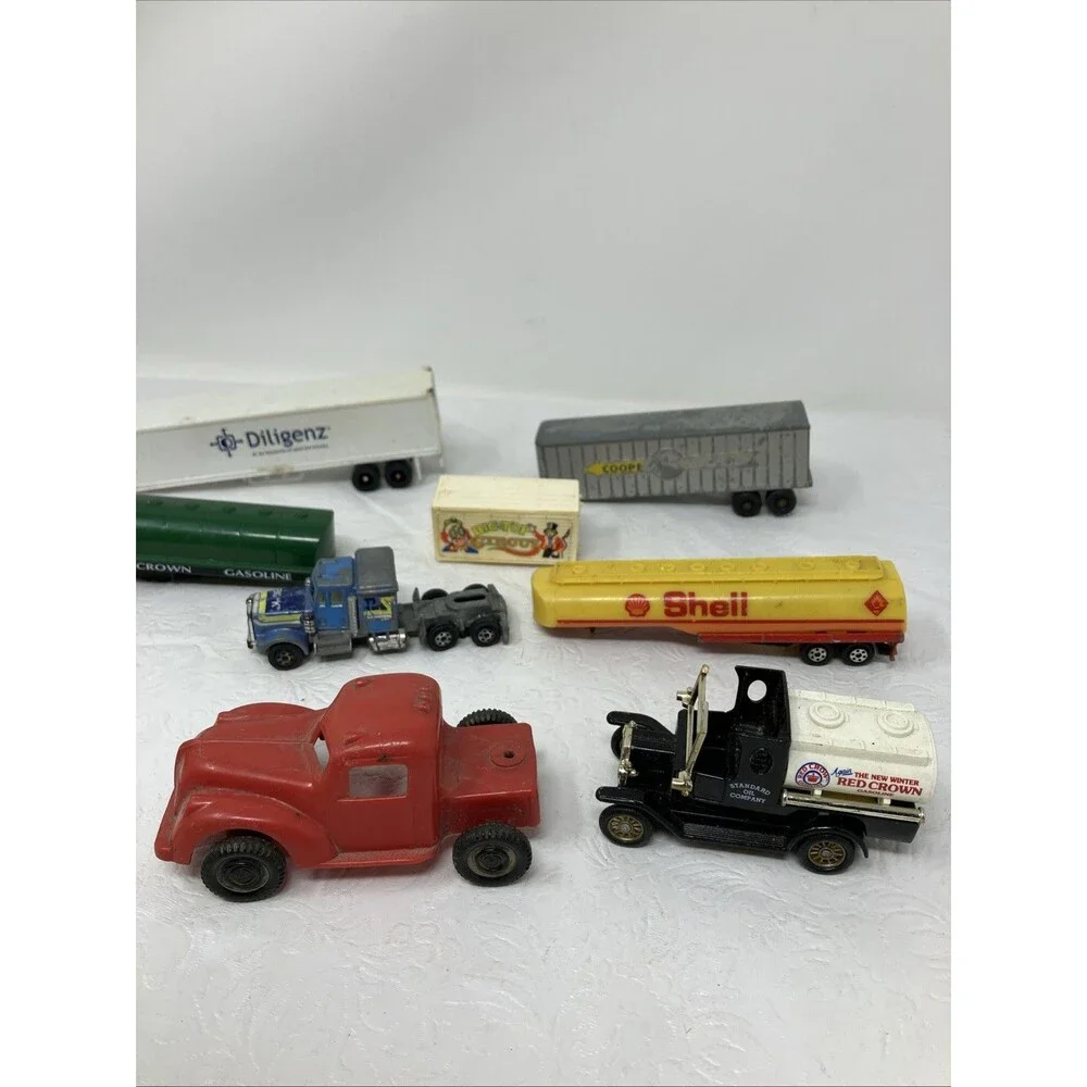 VTG DieCast Metal Plastic Vehicles Trucks Trailers Semi Gasoline Transport Lot